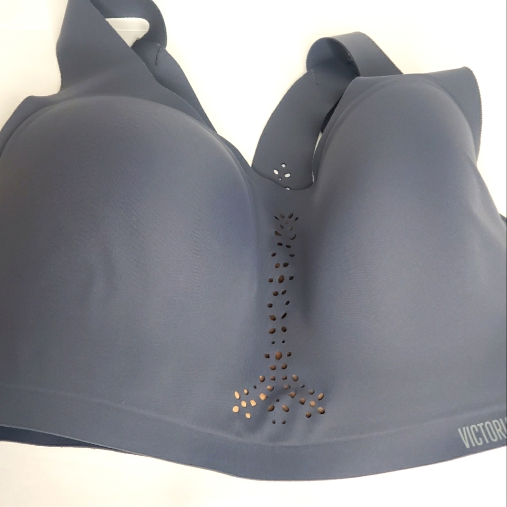 Victoria secret 34DDD Bra